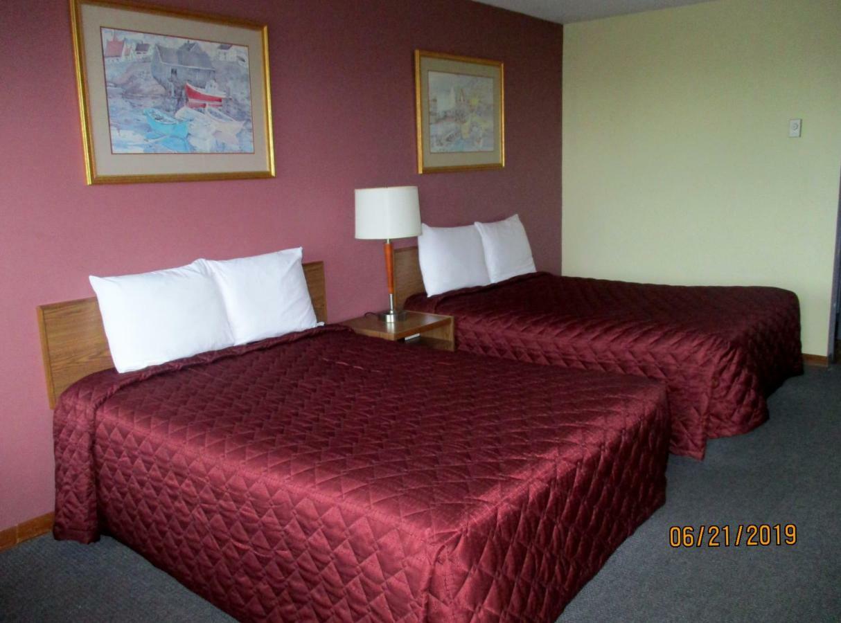 Tidal Bore Inn Truro Room photo